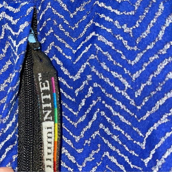 Illuminite Women's Large Blue  Chevron Reflective Jacket Vented Packable - Picture 8 of 10